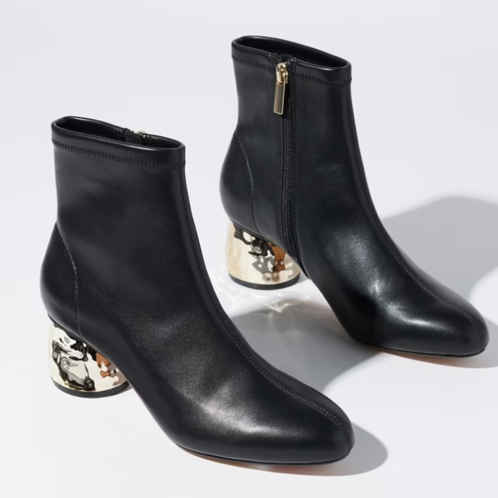 🖤🖤Chico’s Black Faux Leather Boots Brand New in Box Size 8.5 SHARP🖤🖤